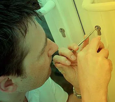 Universal Locksmith Store Larchmont, NY 914-402-7265 - 5-Locksmith-around-Me